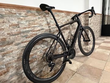 Used Specialized Diverge Comp 2023 2023 Road & Gravel, Black — image 4 of 7