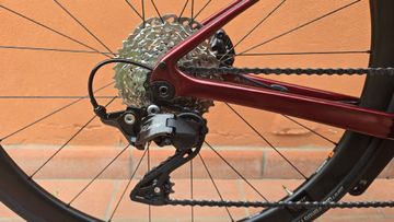 Giant Defy Advanced Pro 2 2024 2024 Road & Gravel d'occasion — image 12 sur 18