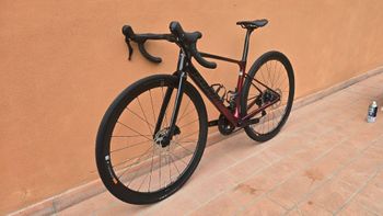 Brugt Giant Defy Advanced Pro 2 2024 2024 Road & Gravel — billede 7 af 18