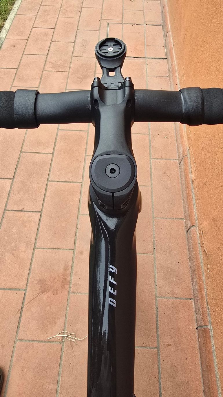 Brugt Giant Defy Advanced Pro 2 2024 2024 Road & Gravel — billede 14 af 18