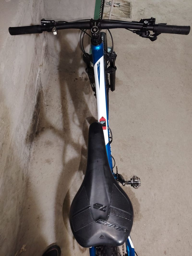 Used Merida Big Nine 600 2022 2022 Mountainbike, Blue, 29 — image 2 of 21