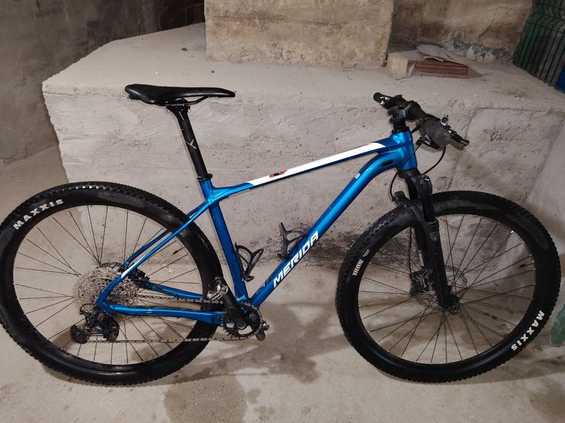 Used Merida Big Nine 600 2022 2022 Mountainbike, Blue, 29 — image 1 of 21