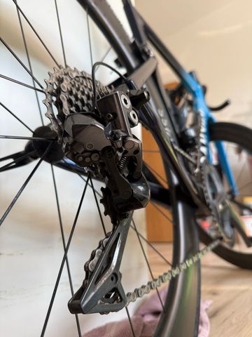 Brugt Canyon Aeroad CF SLX 9.0 Di2 2019 2019 Road & Gravel — billede 3 af 9
