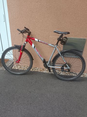 Used Univega Custom Other Shimano 2014 Mountainbike, Red — image 2 of 6