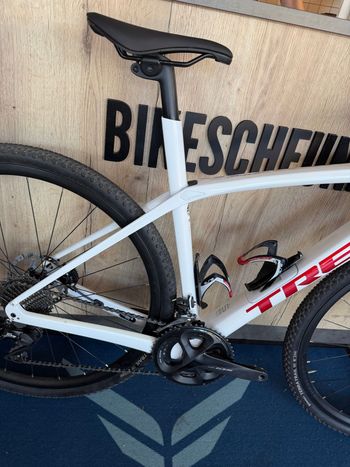 Trek Domane SL 5 2021 2021 Road & Gravel usato, Bianco — immagine 7 di 7