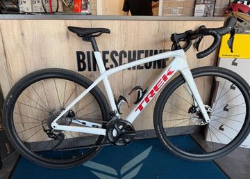 Używany Trek Domane SL 5 2021 2021 Road & Gravel — zdjęcie 1 z 7