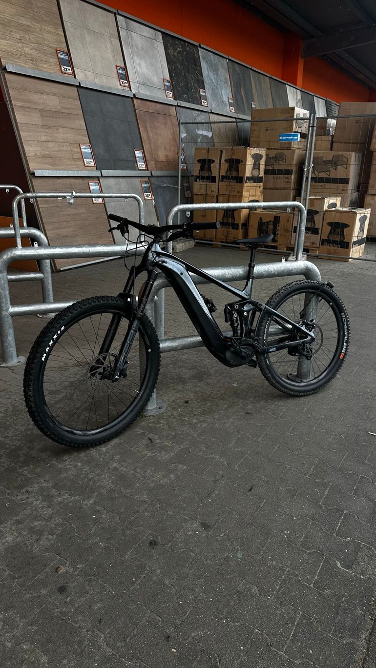 Gebrauchtes Giant Reign E+ 2, 2022 2022 Mountainbike, Schwarz, 29 — Bild 14 von 14
