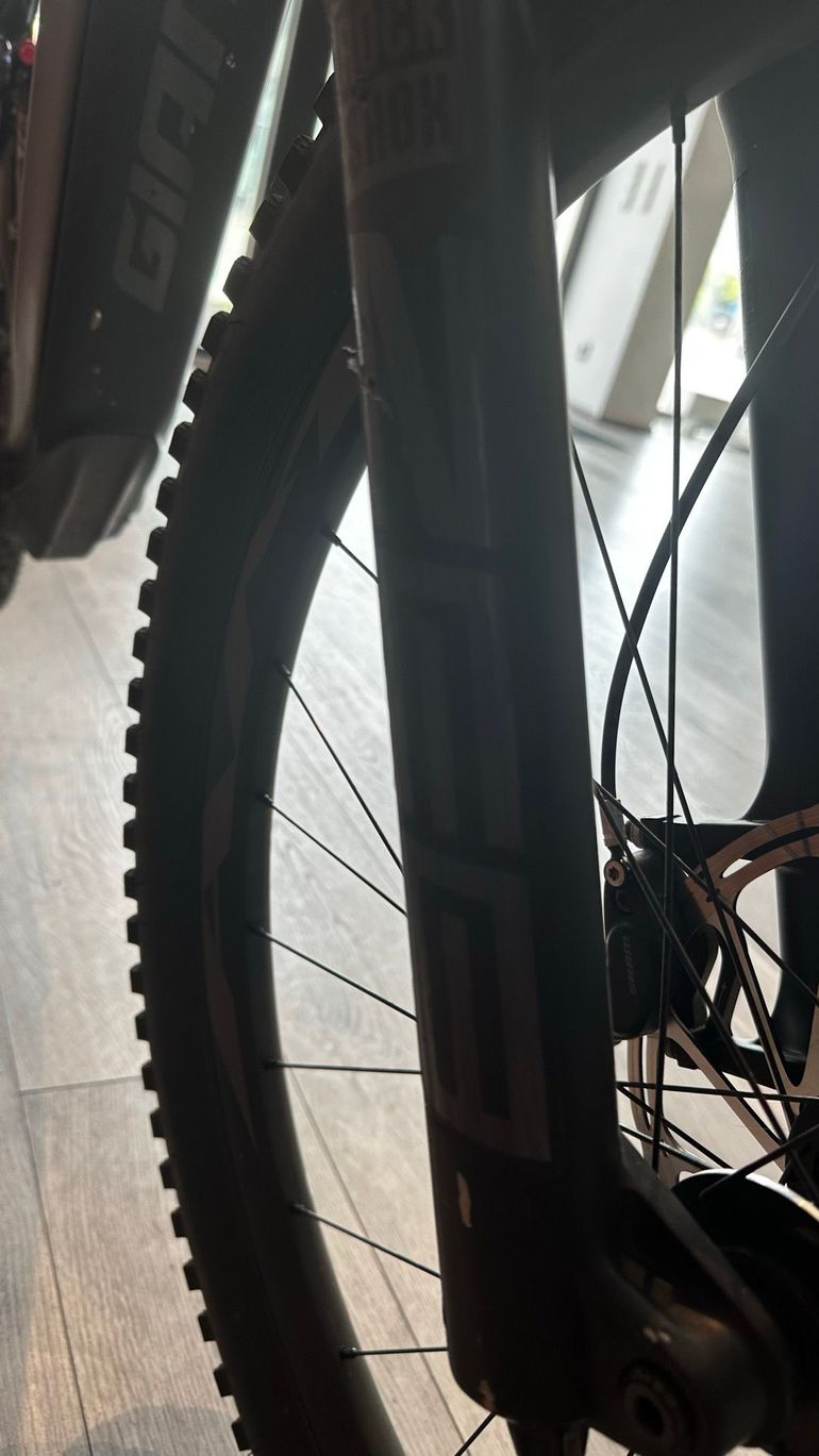 Gebrauchtes Giant Reign E+ 2, 2022 2022 Mountainbike, Schwarz, 29 — Bild 13 von 14