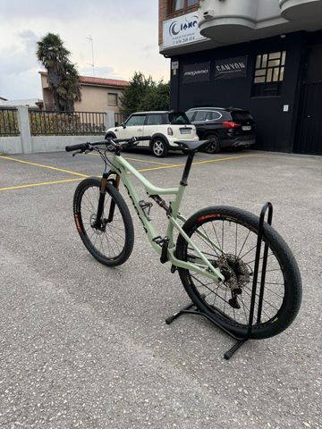 Gebrauchtes Orbea OIZ M10 2022 2022 Mountainbike, Grün, 29 — Bild 6 von 17