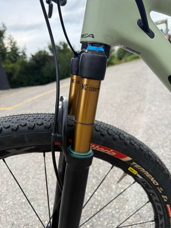Orbea OIZ M10 2022 2022 Mountainbike usato, Verde — immagine 8 di 17