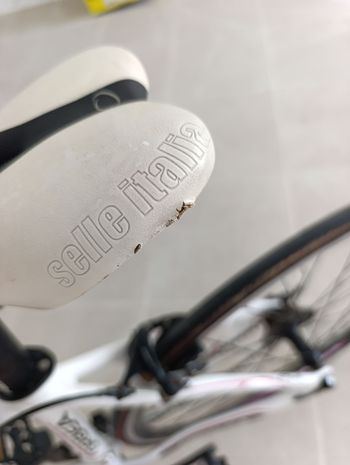 Used Orbea Aqua Shimano Sora 2015 Road & Gravel, White — image 2 of 8