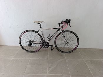 Used Orbea Aqua Shimano Sora 2015 Road & Gravel, White — image 8 of 8