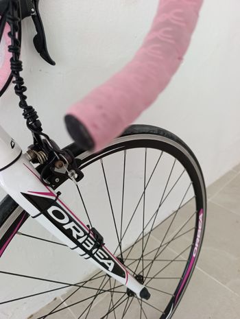 Used Orbea Aqua Shimano Sora 2015 Road & Gravel, White — image 3 of 8