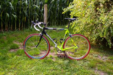 Used Cannondale Custom Shimano 105 2011 Road & Gravel, Green — image 1 of 5