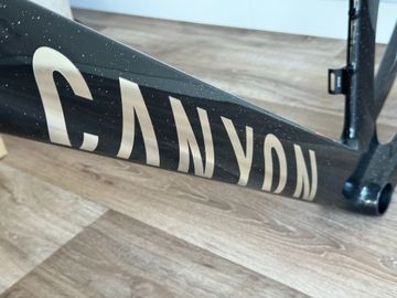 Used Canyon Aeroad CFR Di2 2025 Frameset 2025 Road & Gravel, Black — image 12 of 12