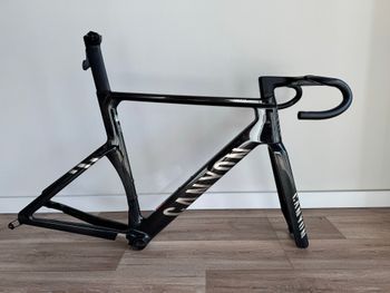 Used Canyon Aeroad CFR Di2 2025 Frameset 2025 Road & Gravel