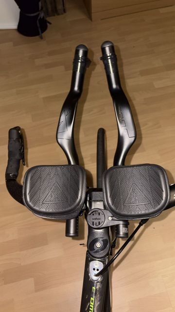 Fuji Norcom Straight 2.3 2018 Frameset 2018 Road & Gravel d'occasion — image 7 sur 10