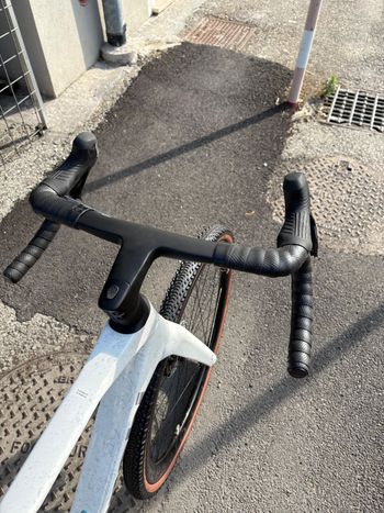 Bianchi Impulso RC 2026 2026 Road & Gravel usato, Bianco — immagine 9 di 9