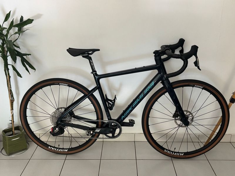 Käytetty Nakamura Custom SRAM Rival eTap AXS 2025 Road & Gravel