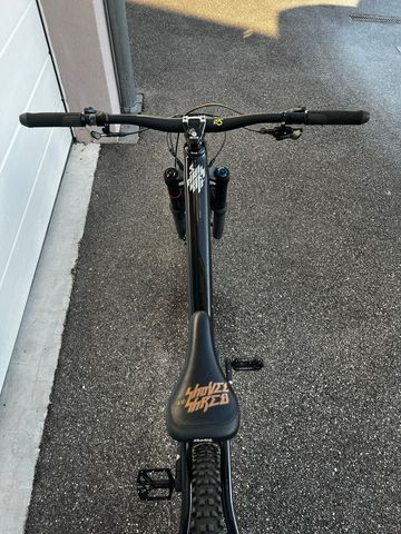 Used Propain Spindrift CF 27.5 Performance 2022 2022 Mountainbike, Black — image 6 of 7