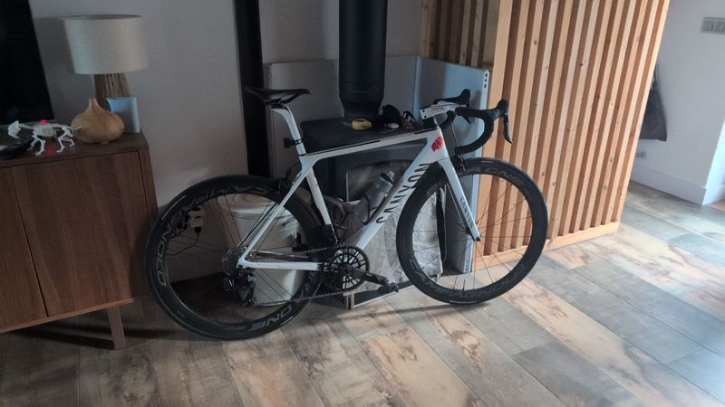 Canyon Ultimate WheelTop EDS 2017 Road & Gravel d'occasion