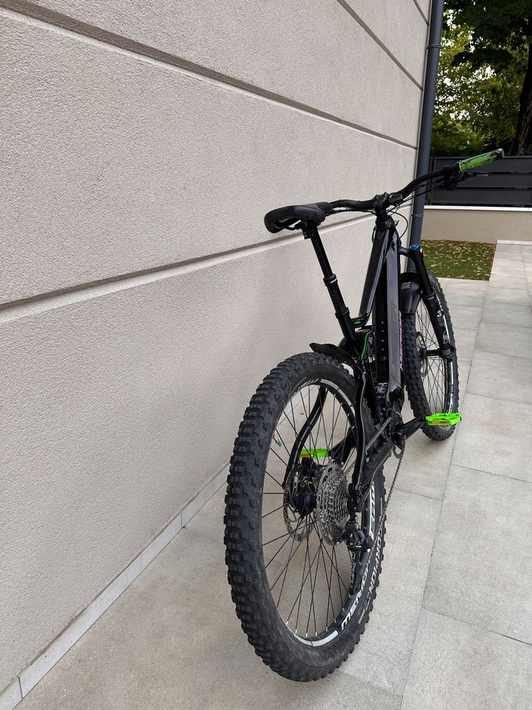 Brugt Merida eONE-FORTY 400 2022 2022 Mountainbike — billede 8 af 8