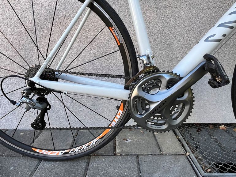 Brugt Canyon Ultimate Shimano Ultegra 2016 Road & Gravel — billede 5 af 9
