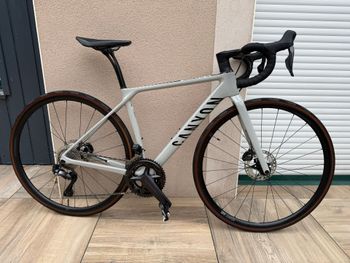 Canyon Endurace CF SL 8 Disc AERO 2022 2022 Road & Gravel de segunda mano