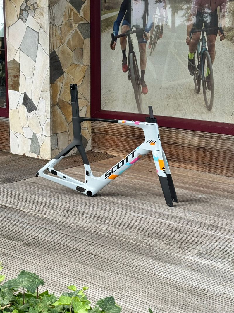 Used Scott Foil Frameset 2027 Road & Gravel