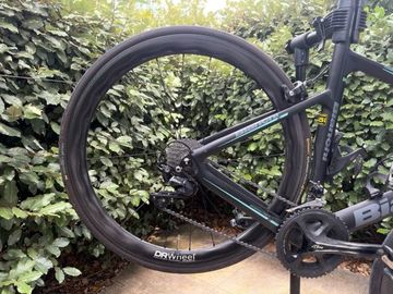 Tweedehands Bianchi Aria Shimano 105 Road & Gravel — afbeelding 2 van 9