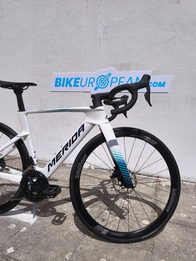 Used Merida REACTO 5000 2027 2027 Road & Gravel, White — image 2 of 5