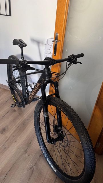Gebrauchtes Orbea ALMA M30 2023 2023 Mountainbike, Schwarz, 29 — Bild 1 von 10