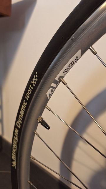 Used Chesini Custom Campagnolo Record 1984 Road & Gravel, Blue — image 12 of 17