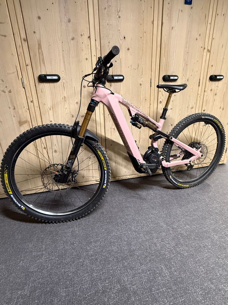 Używany Moustache Game 160.9 2025 2025 Mountainbike — zdjęcie 2 z 13