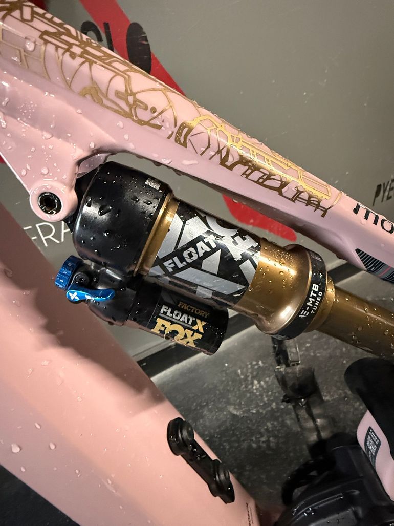 Moustache Game 160.9 2025 2025 Mountainbike usato, Nero — immagine 11 di 13
