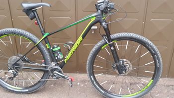 Použité Merida 4000 2018 Shimano SLX 2x11 Schaltung 2018 MTB