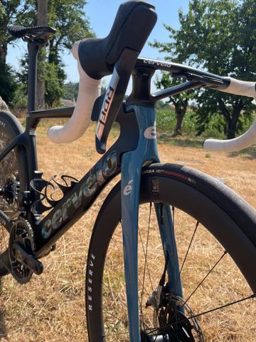Used Cervélo S5 Force AXS 2024 2024 Road & Gravel, Black — image 3 of 5