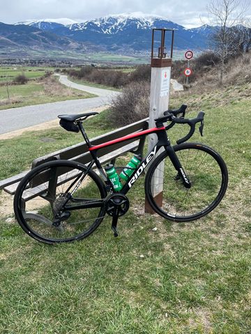 Gebrauchtes Ridley Falcn - Shimano 105 R7150 12sp Di2 Carbon wheels 2026 2026 Road & Gravel