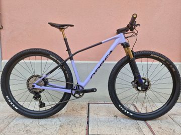 Gebrauchtes Orbea ALMA M TEAM 2023 2023 Mountainbike, Violett, 29 — Bild 3 von 3