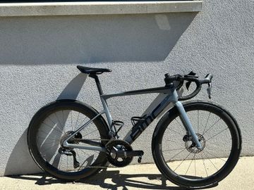 BMC Timemachine Shimano Ultegra Di2 2023 Road & Gravel d'occasion — image 2 sur 4