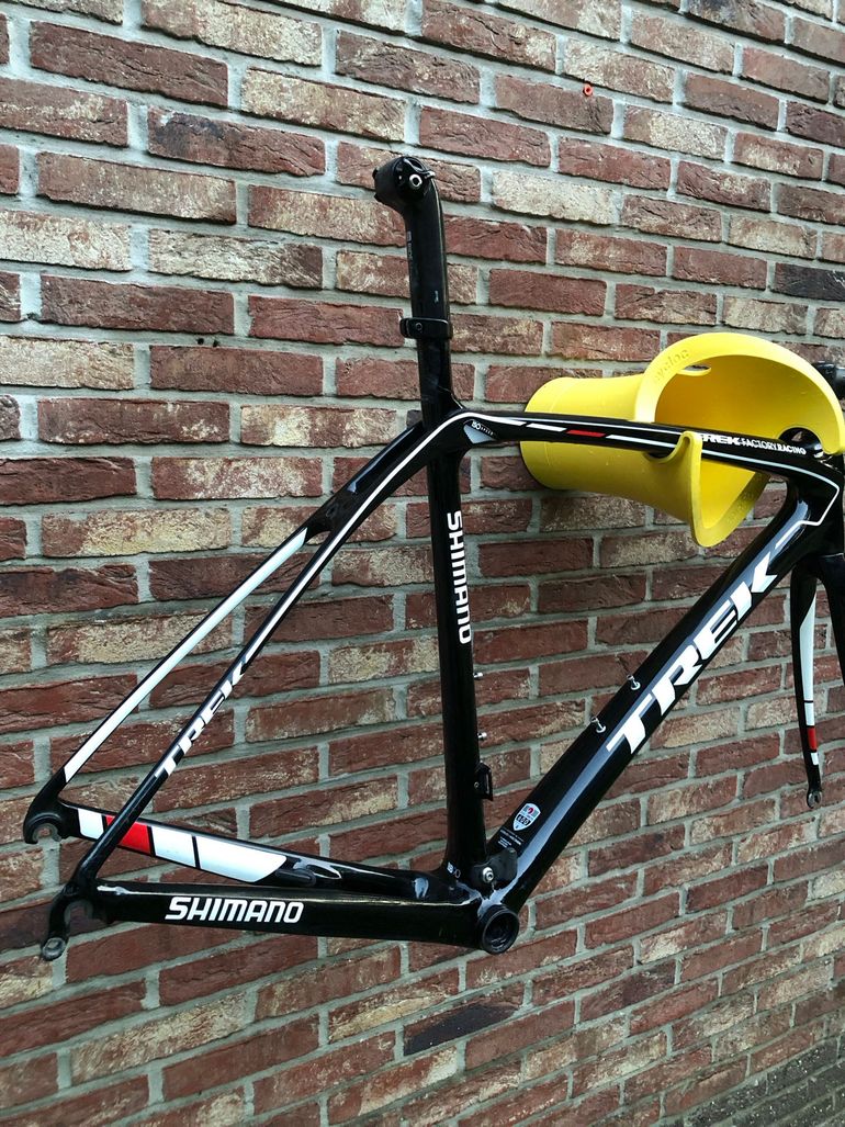 Used Trek Domane Frameset 2015 Road & Gravel, Black — image 2 of 19