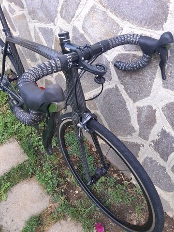 Used Specialized Tarmac Shimano Ultegra 2014 Road & Gravel, Black — image 5 of 7
