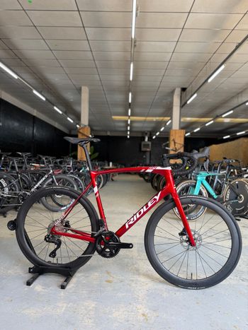 Gebrauchtes Ridley Fenix Disc - Shimano 105 DI2 // 2x12s 2024 2024 Road & Gravel