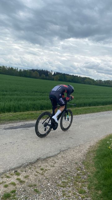 Used Trek Speed Concept 7.5 2017 2017 Road & Gravel, Black — image 4 of 5