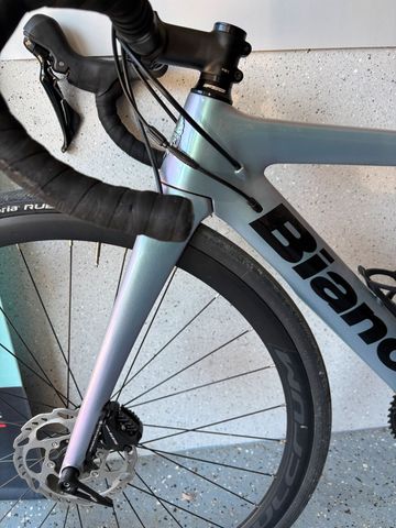 Tweedehands Bianchi Aria - 105 2022 2022 Road & Gravel — afbeelding 2 van 13