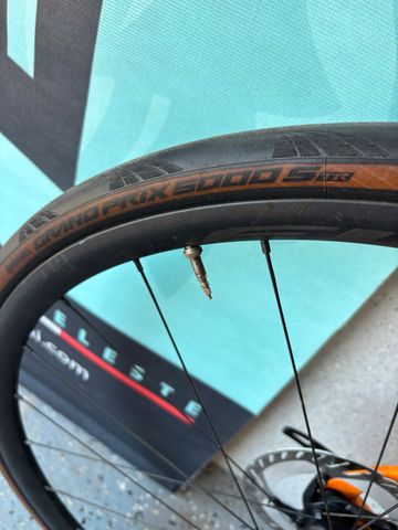 Gebrauchtes PINARELLO GAN 2022 Road & Gravel, Orange — Bild 8 von 11