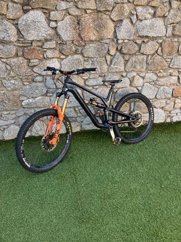 Używany Canyon Spectral CF 7.0 2020 2020 Mountainbike — zdjęcie 2 z 6