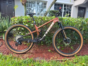 Used Trek Top Fuel 9.8 XT Gen 3 2023 2023 MTB