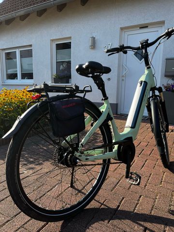 Used Velo de Ville Aeb 490 2023 Urban, Green — image 7 of 11