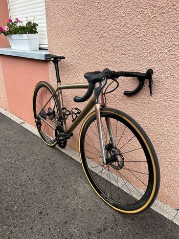 Brugt Specialized Aethos Shimano Ultegra Di2 2022 Road & Gravel